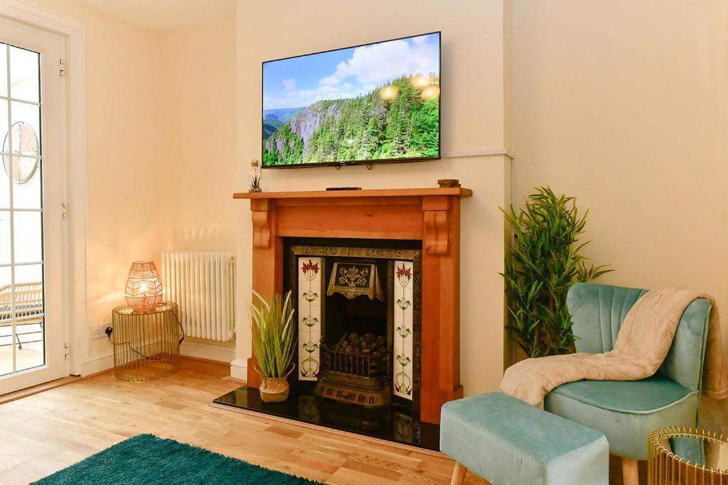 Just Stay Wales - Castle Square Cottage, Mumbles Exterior photo