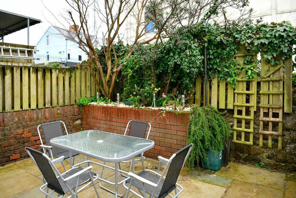 Just Stay Wales - Castle Square Cottage, Mumbles Exterior photo